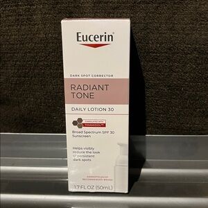 New Eucerin Radiant Tone Dark Spot corrector Daily Lotion spf 30 full size 1.7 o